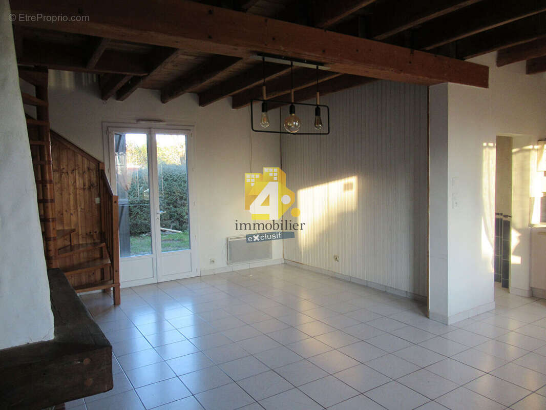 Maison à PONTCHATEAU