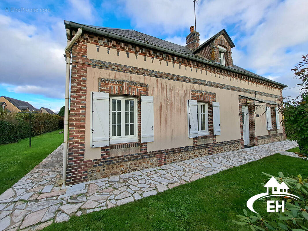 Maison à L&#039;AIGLE