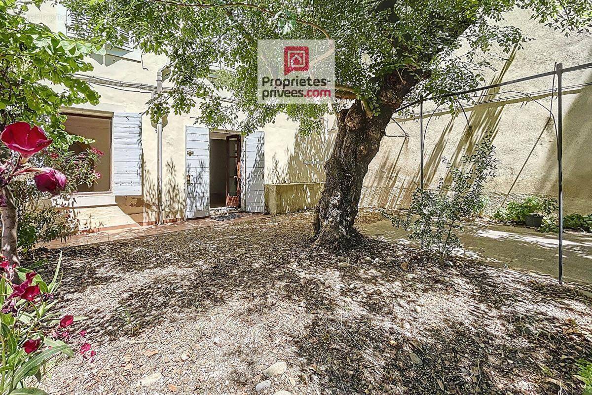 Appartement à PERTUIS