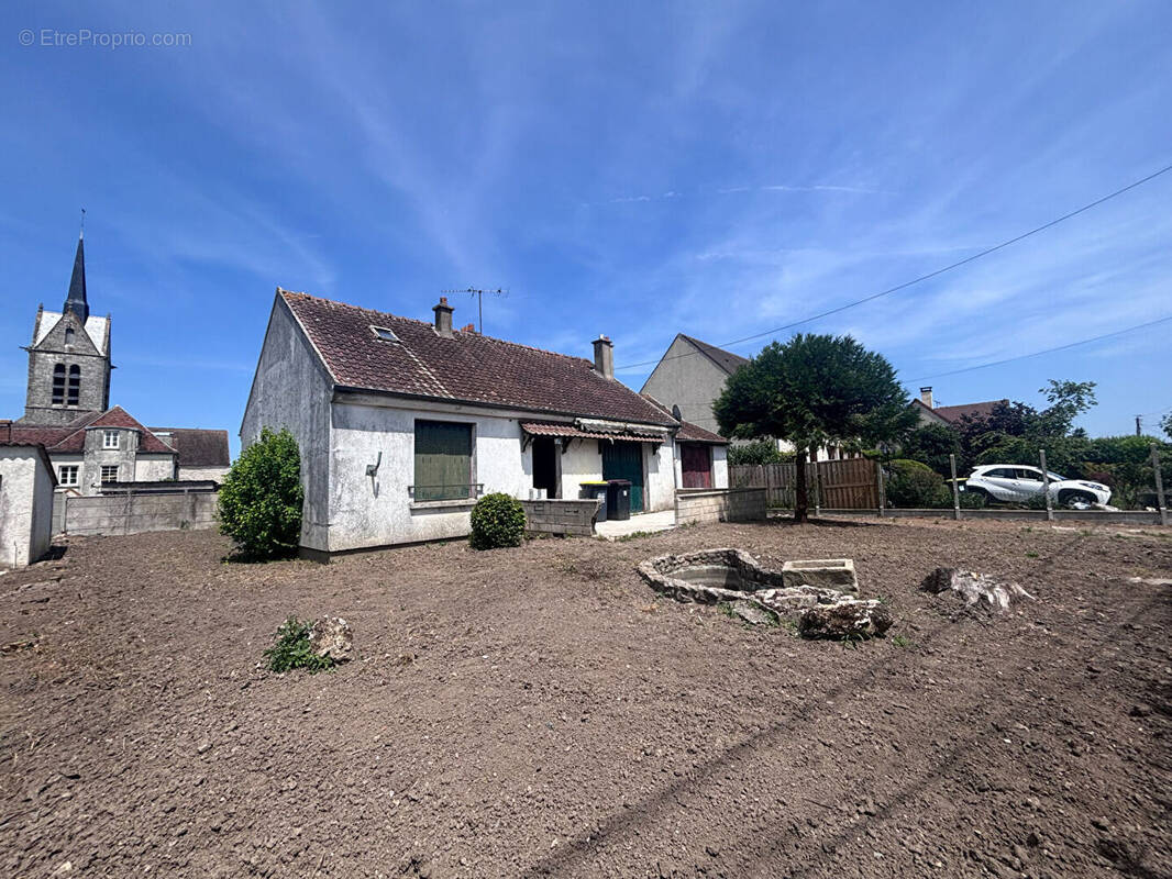 Maison à ROZAY-EN-BRIE