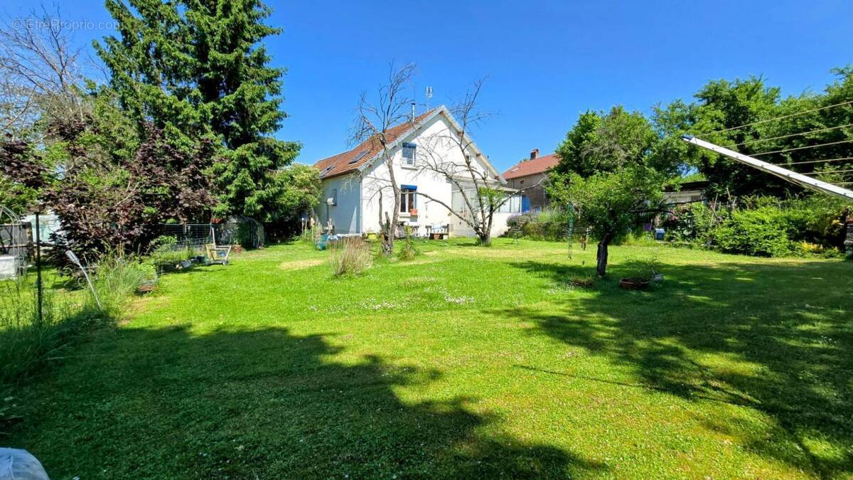 Maison à MEMBREY