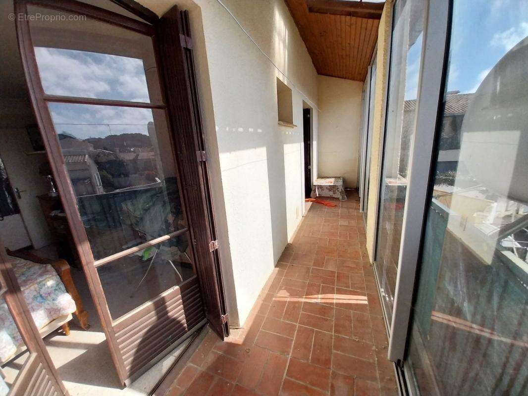 Maison à MAUGUIO