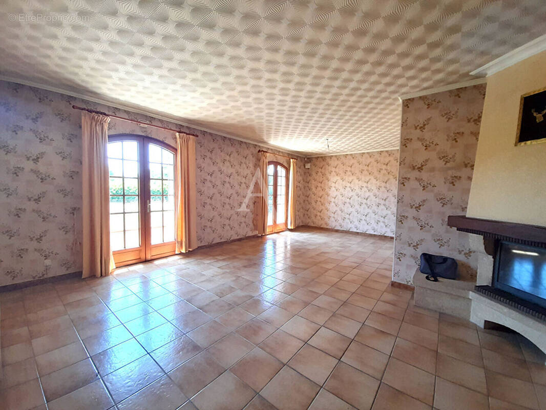 Maison à SAINT-MEDARD-EN-JALLES