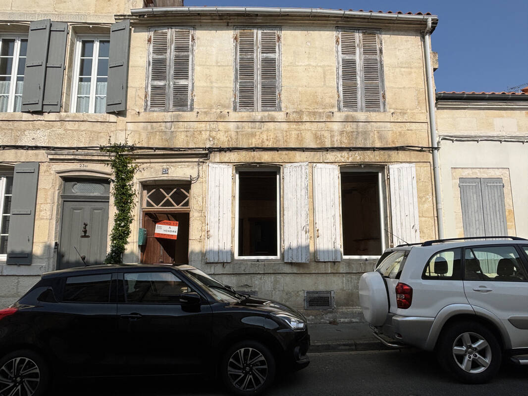 Maison à ROCHEFORT