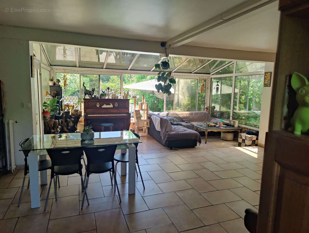 Photo 3 - Maison à FONTAINE-LE-PORT