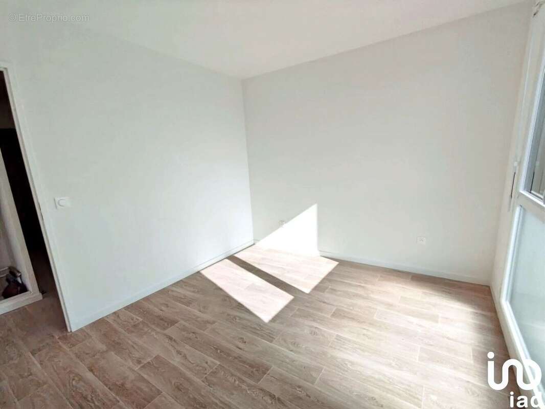 Photo 2 - Appartement à FLEURY-SUR-ORNE