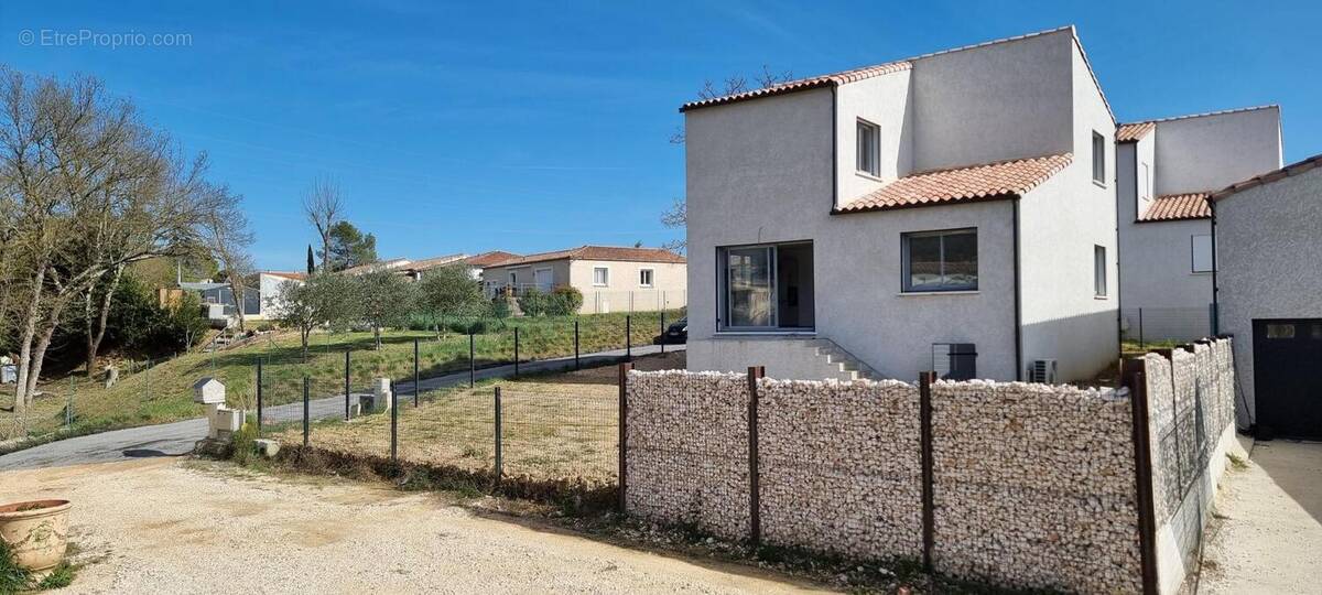 Maison à SAINT-PRIVAT-DES-VIEUX