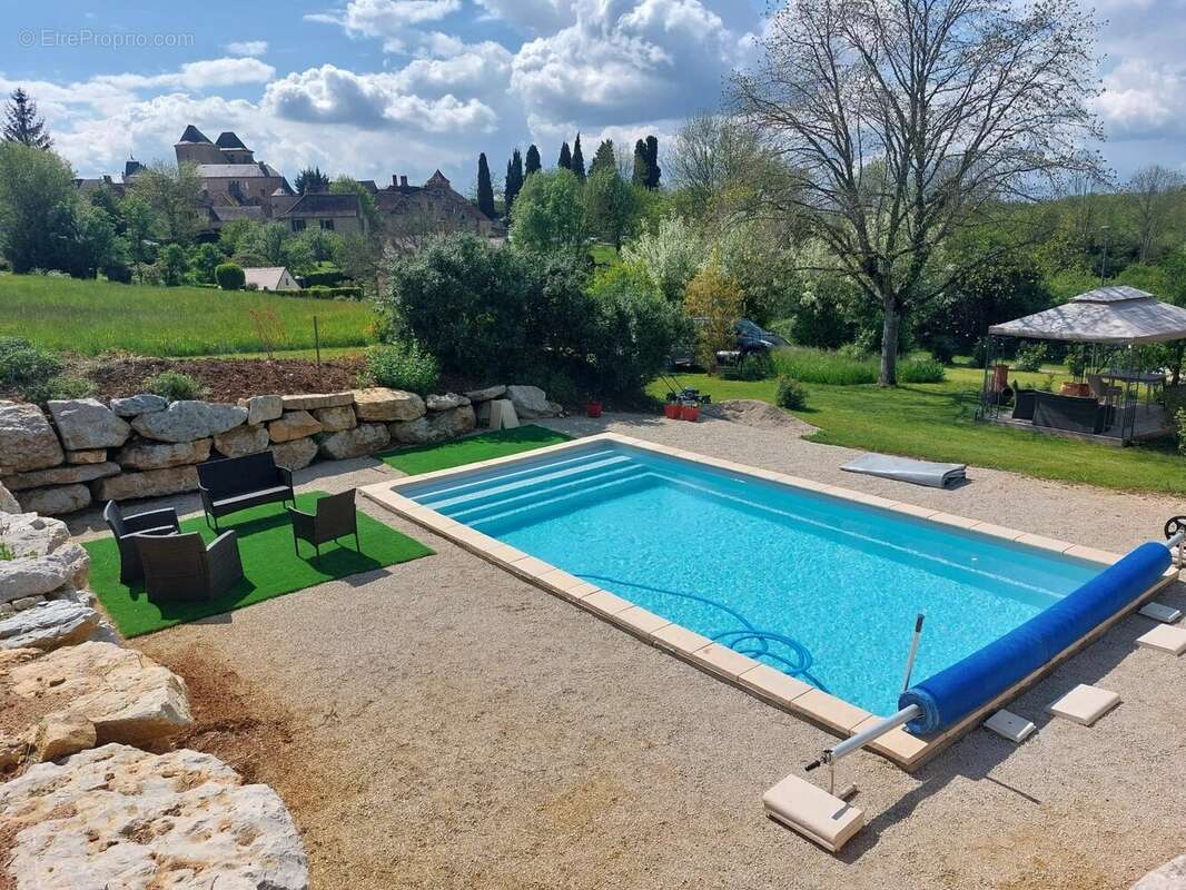 Maison à THEDIRAC