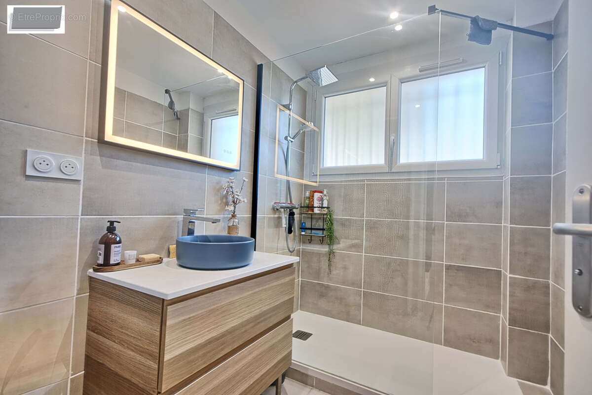 Appartement à LA GARDE