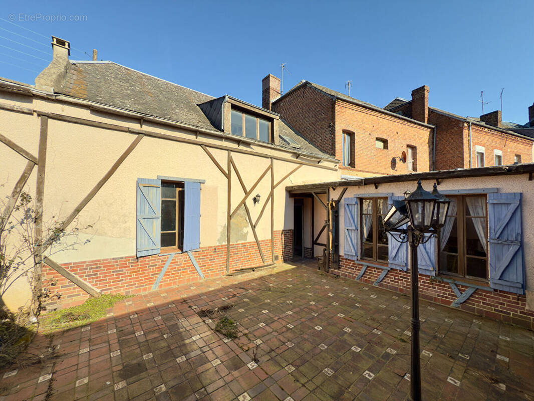 Maison à GUISE
