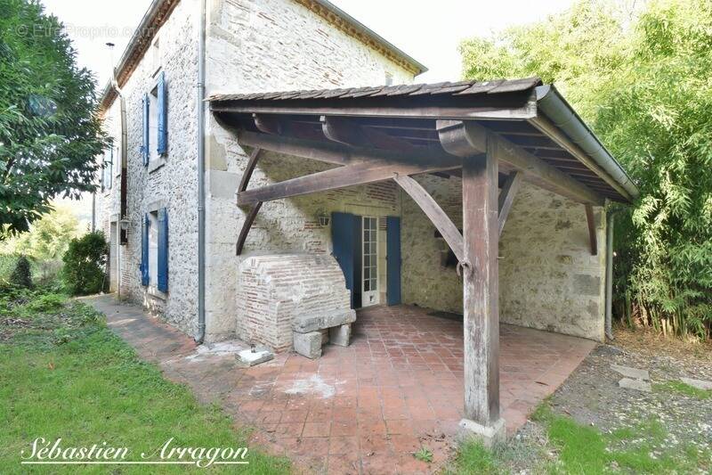 Maison à PENNE-D&#039;AGENAIS