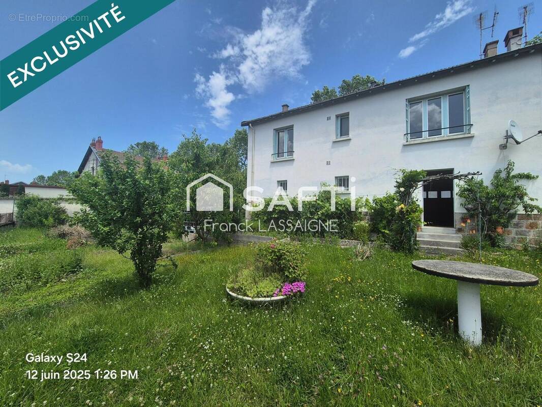 Photo 1 - Maison à AMBERT