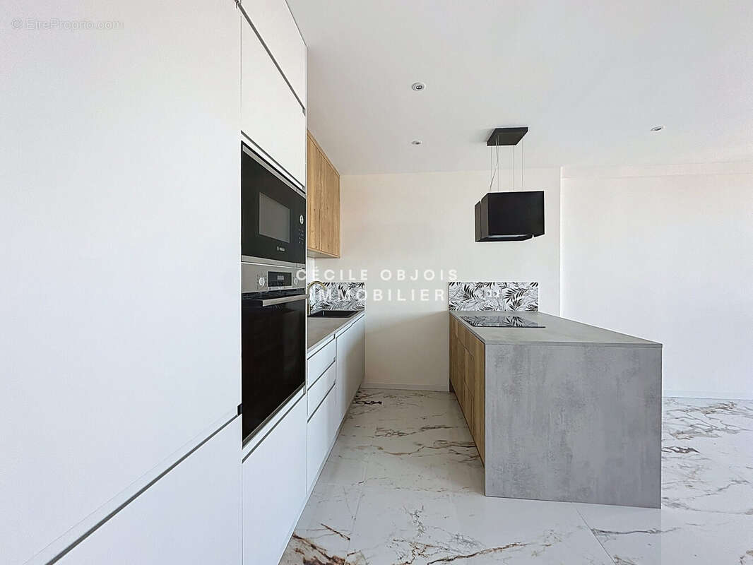 Appartement à SAINT-MAUR-DES-FOSSES