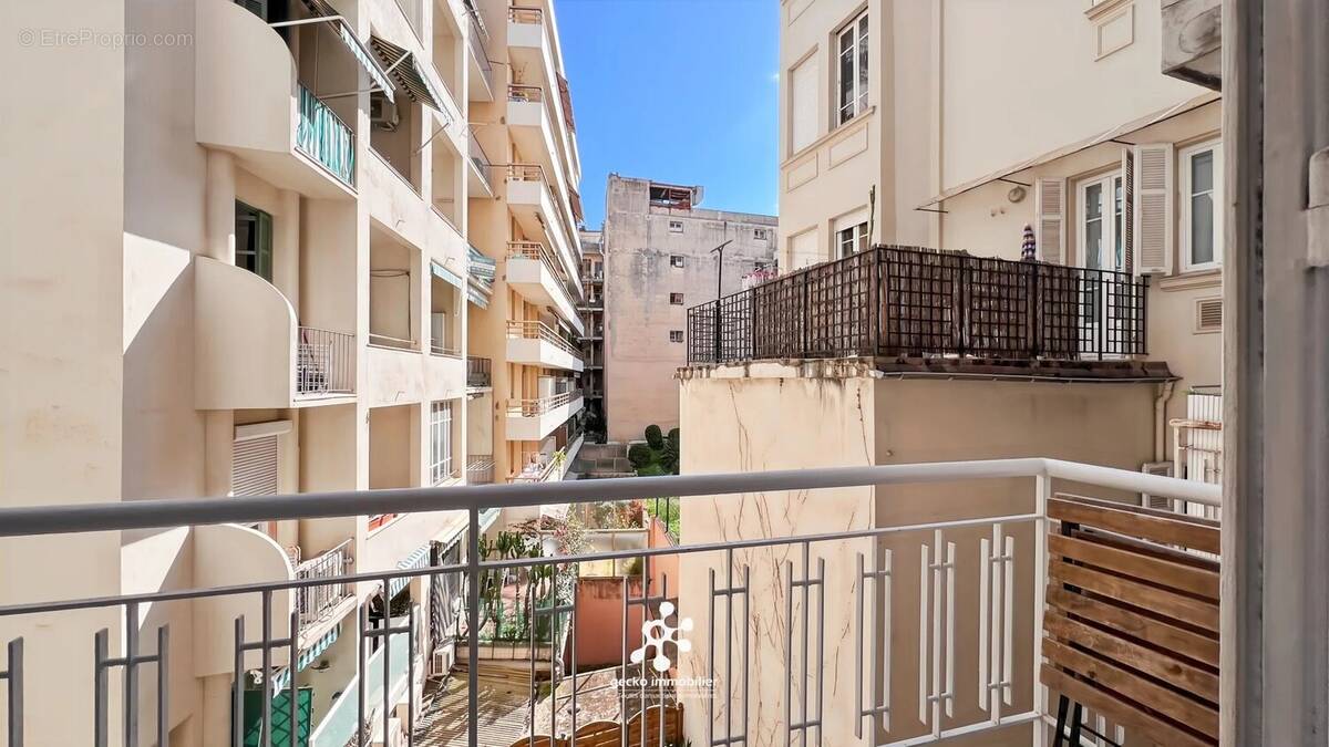 Appartement à NICE