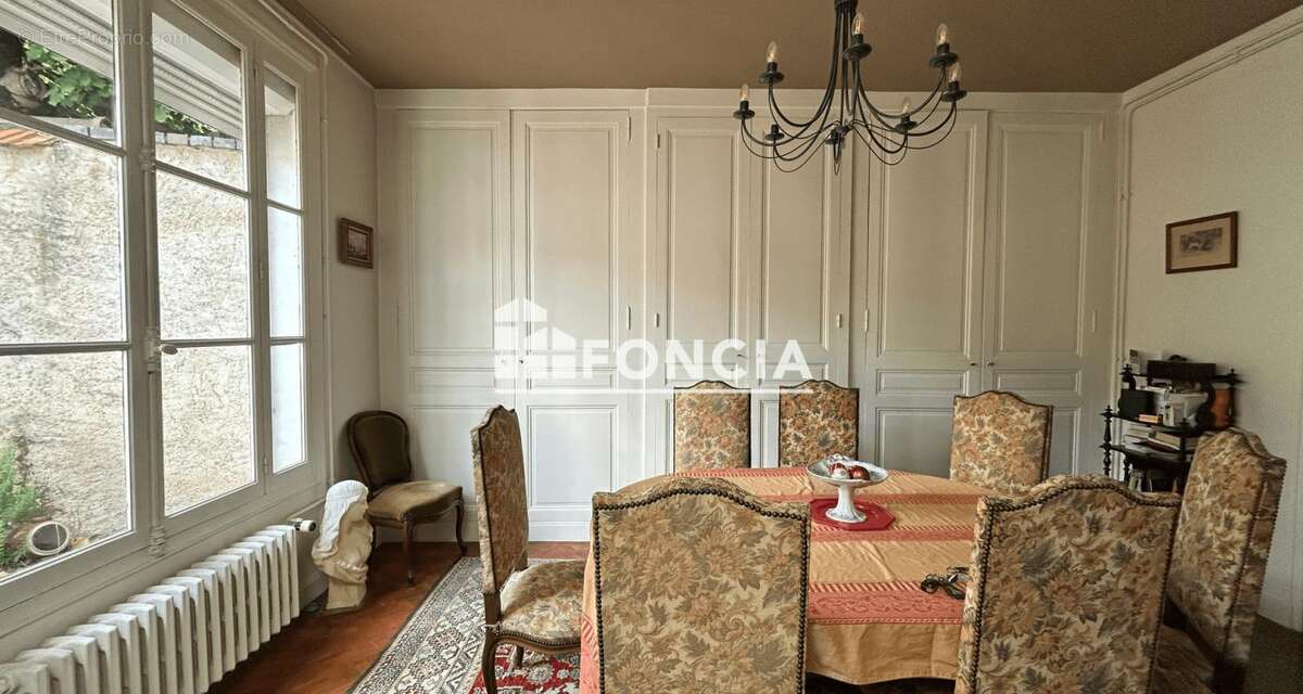 Maison à CHARTRES