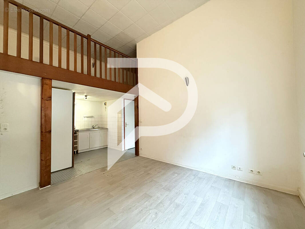 Appartement à MALZEVILLE