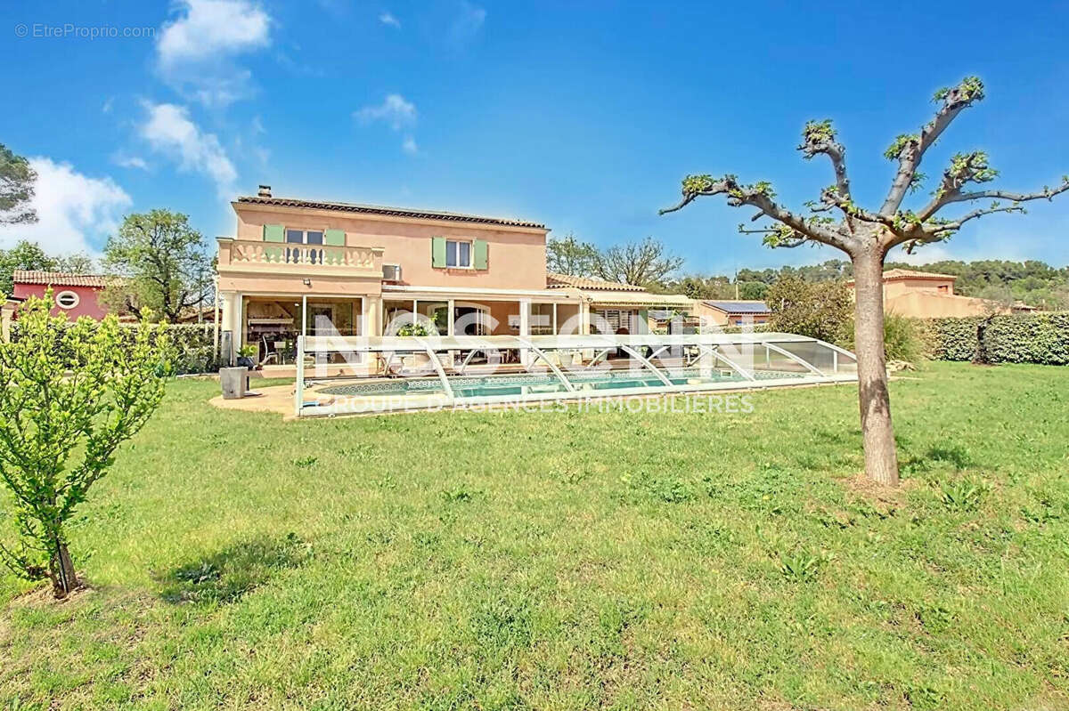Maison à TRANS-EN-PROVENCE