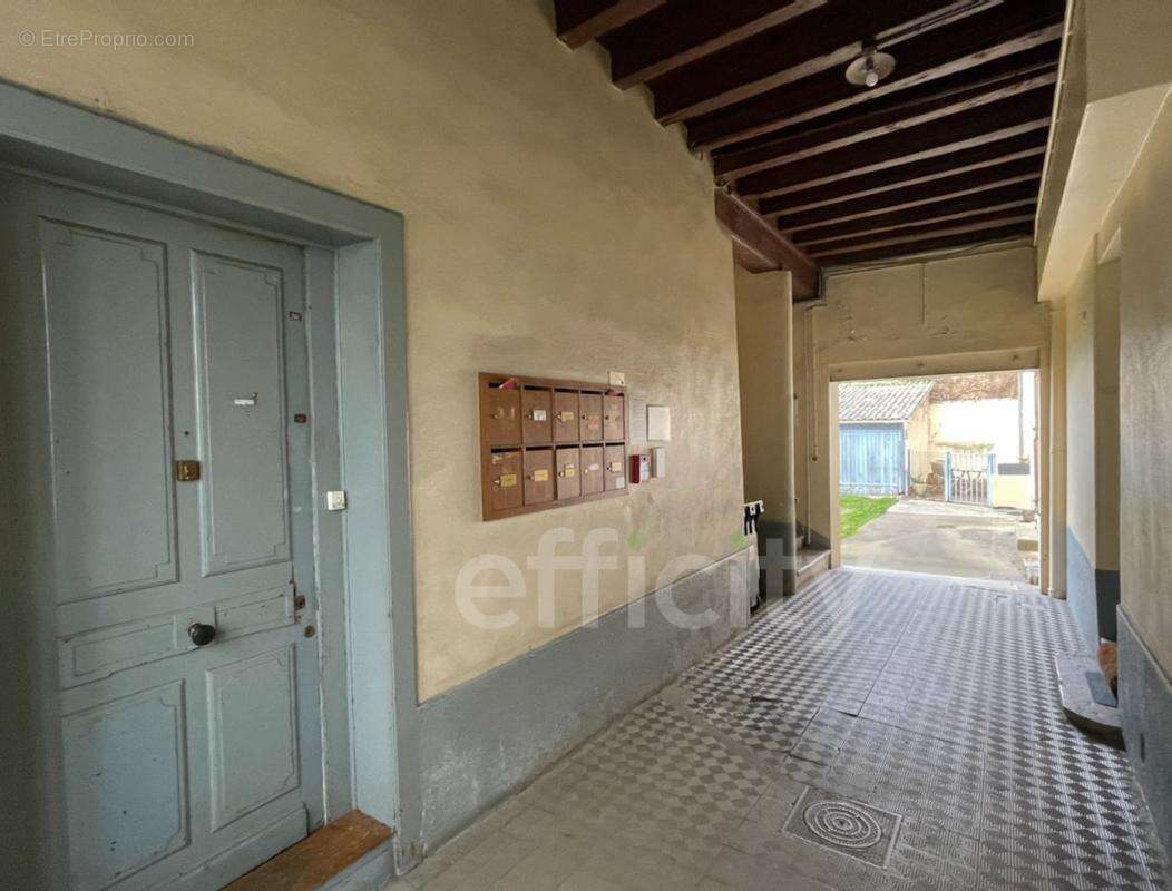 Appartement à TASSIN-LA-DEMI-LUNE
