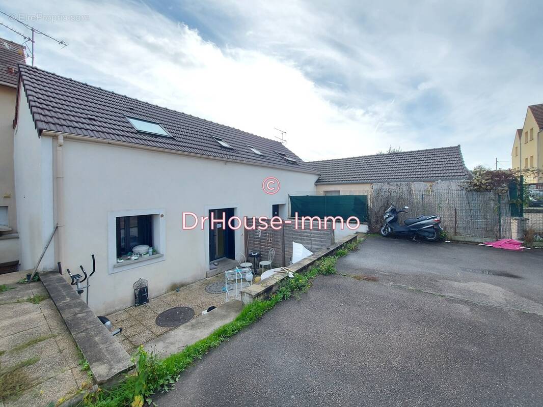Appartement à MANTES-LA-VILLE
