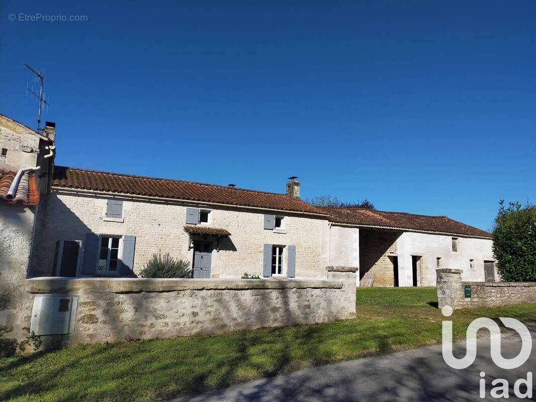 Photo 1 - Maison à NIEUL-SUR-L&#039;AUTISE