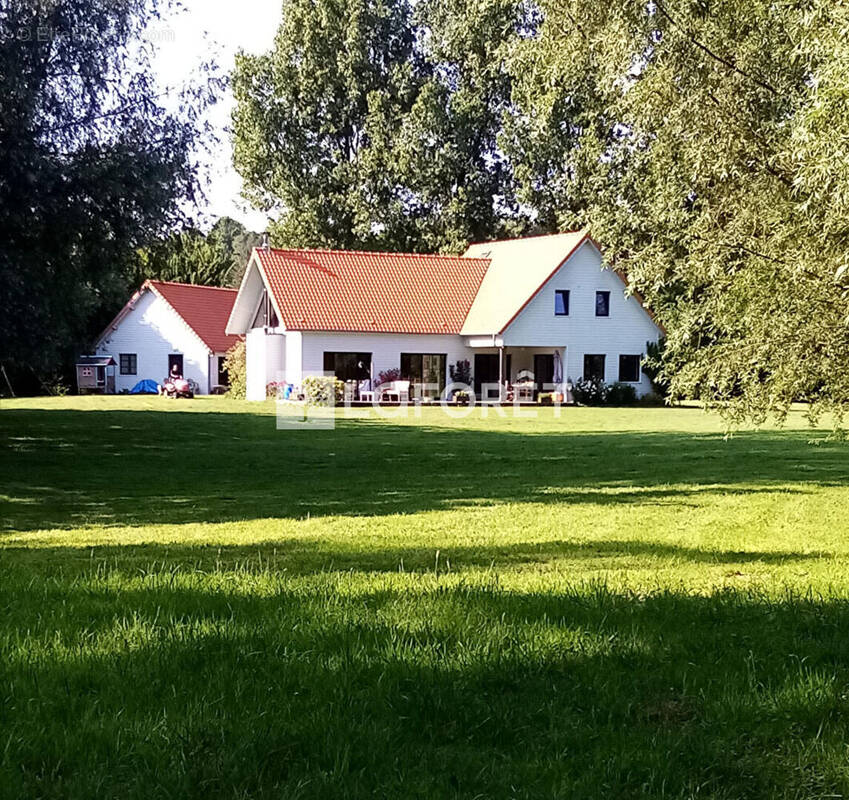 Maison à FILLIEVRES
