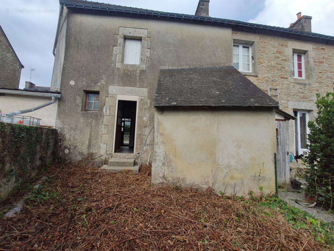 Maison à LOCMALO