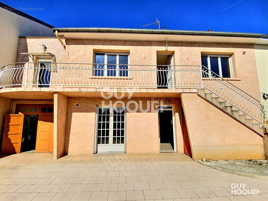 Maison à GENAS