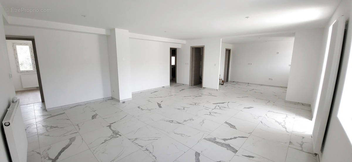 Appartement à THONON-LES-BAINS