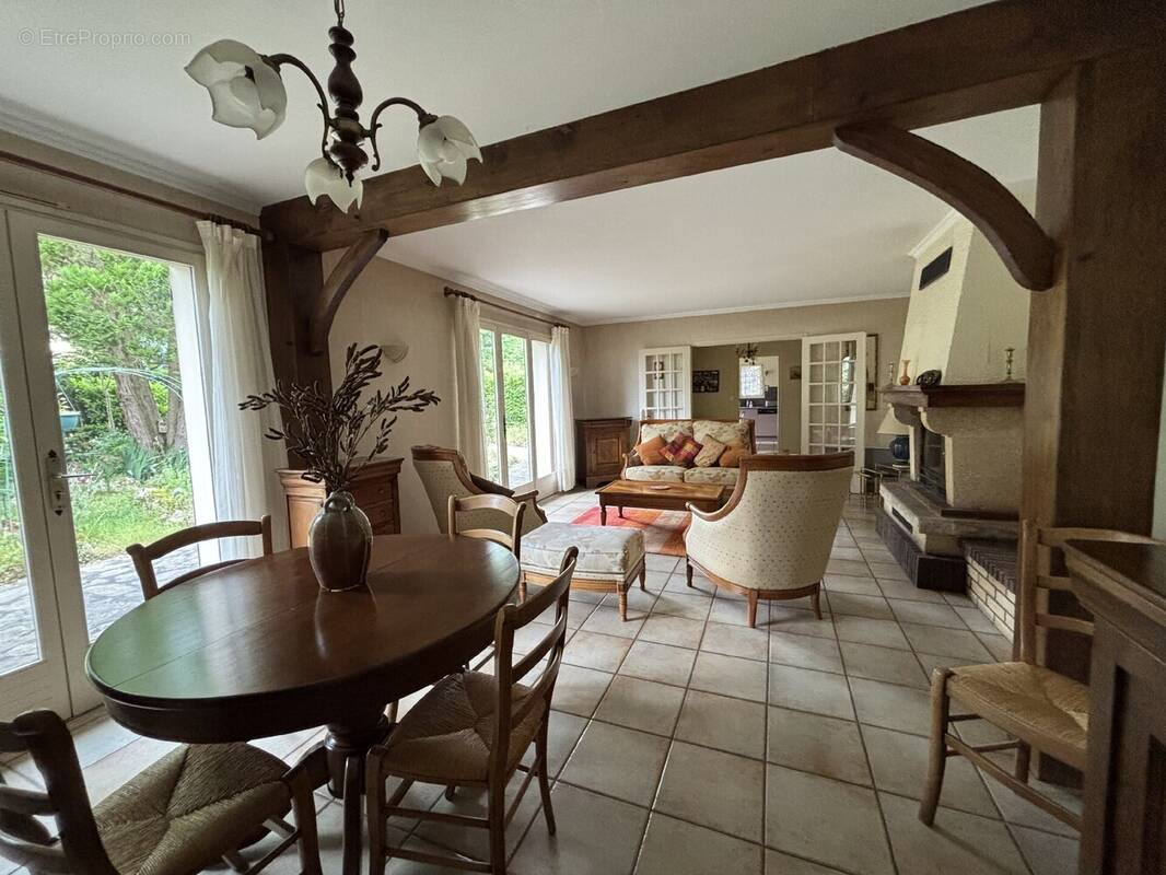 Maison à BELLERIVE-SUR-ALLIER