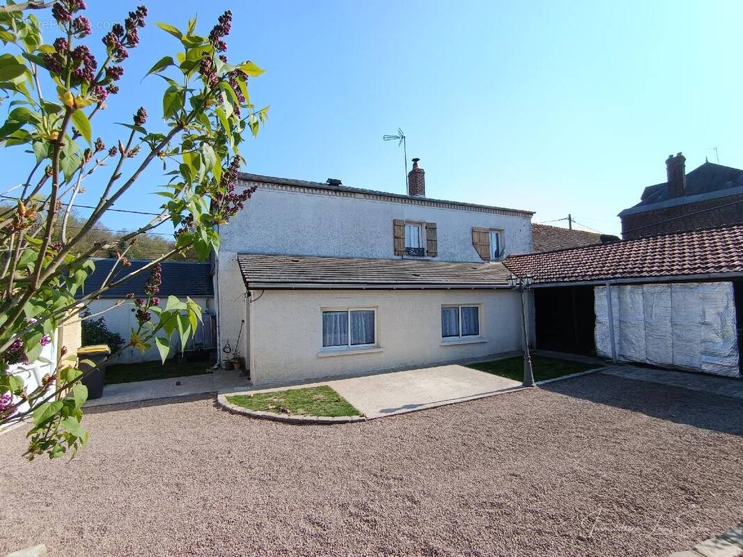Maison à BEAUVAIS