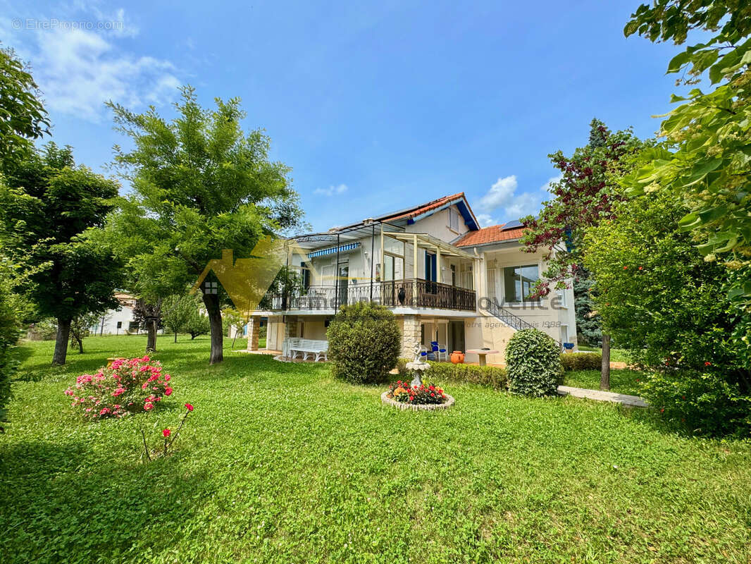 Maison à BUIS-LES-BARONNIES