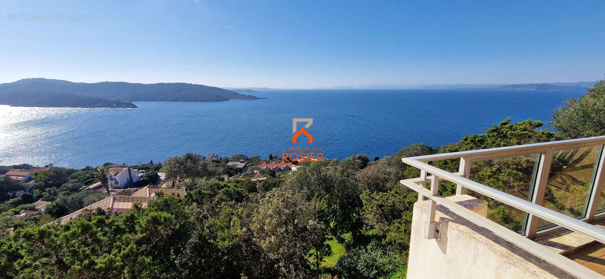 Maison à HYERES