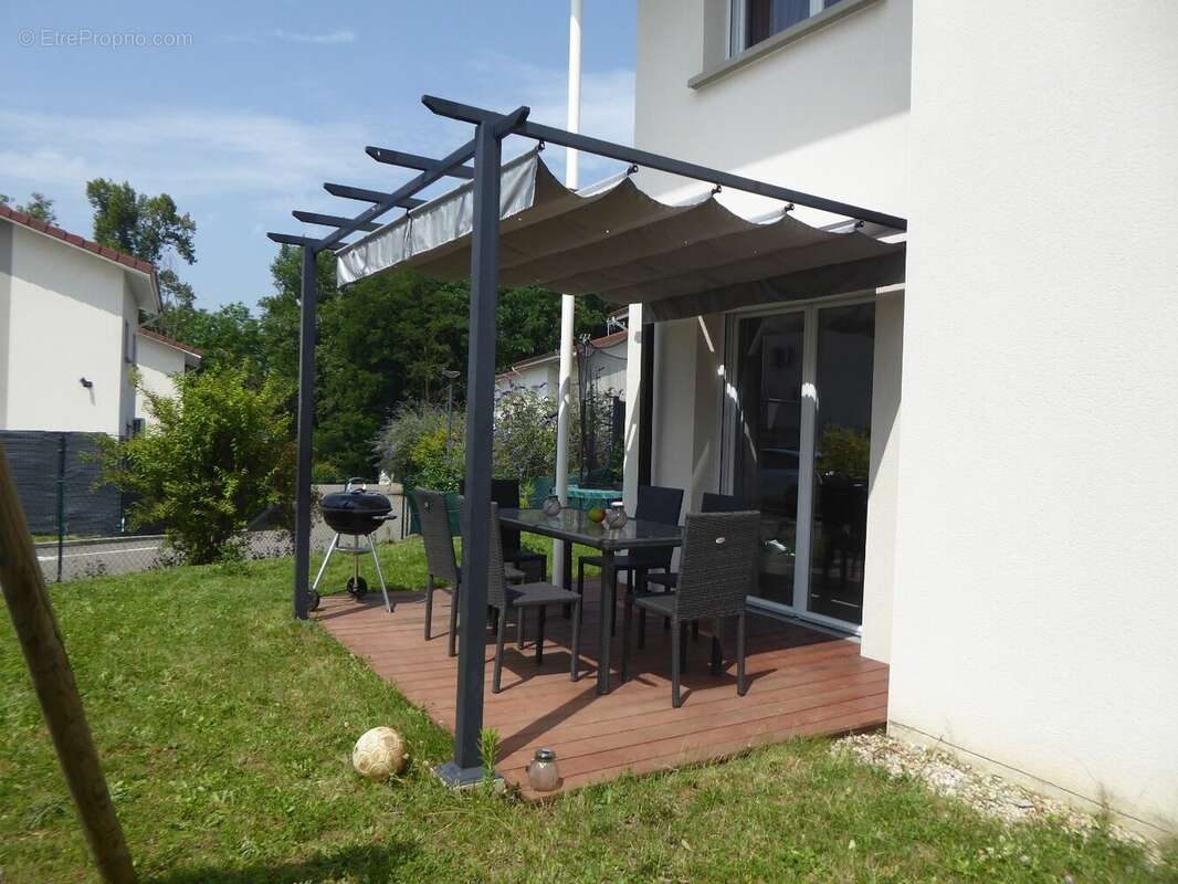 Maison à L&#039;ISLE-D&#039;ABEAU