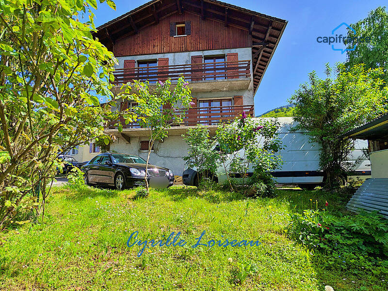 Maison à LUGRIN