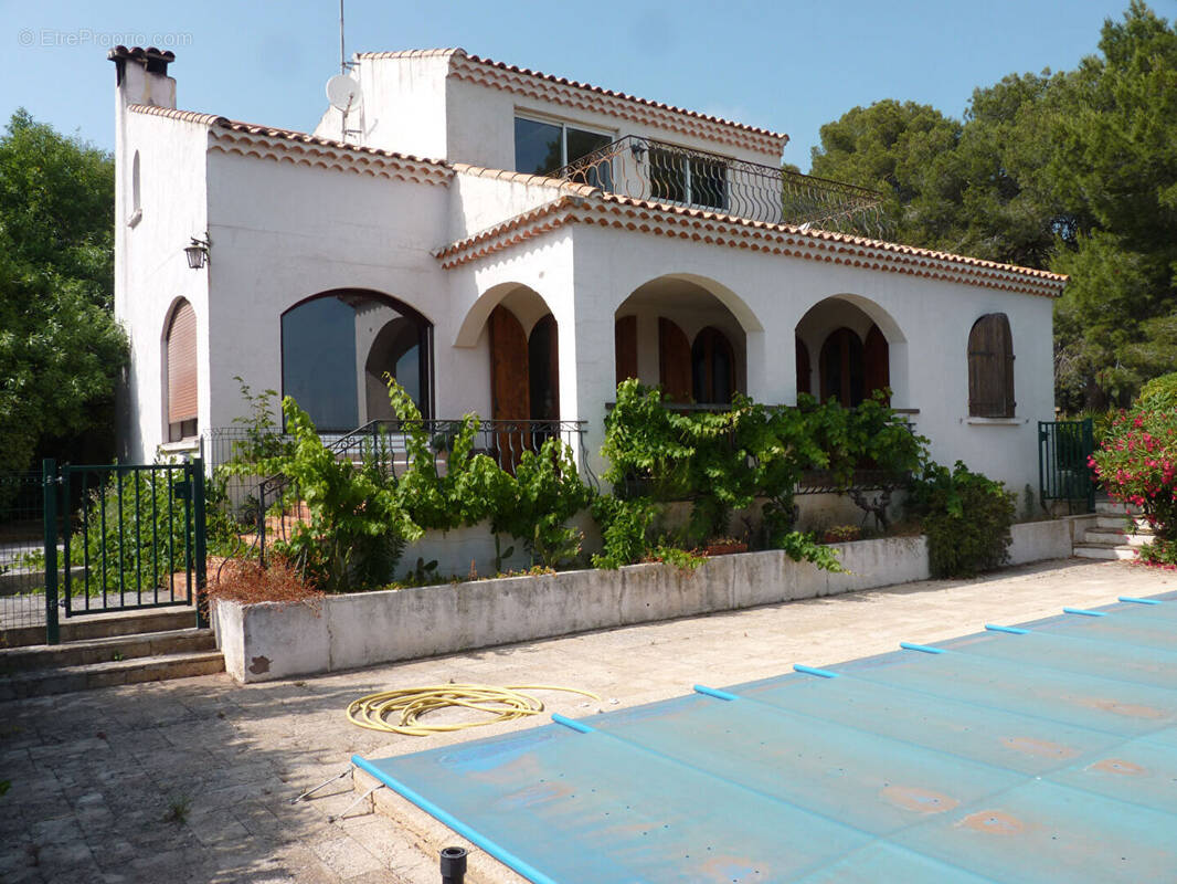 Maison à BOUZIGUES