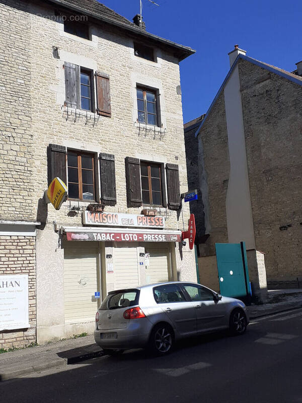 Maison à CHATEAUVILLAIN