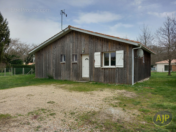 Maison à GAILLAN-EN-MEDOC