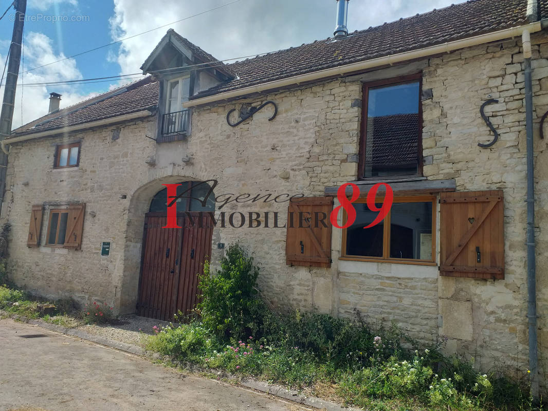 Maison à LAIGNES