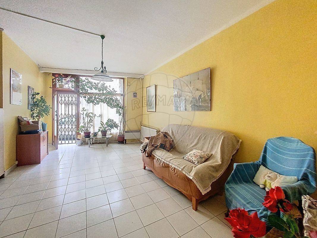 Maison à NIMES