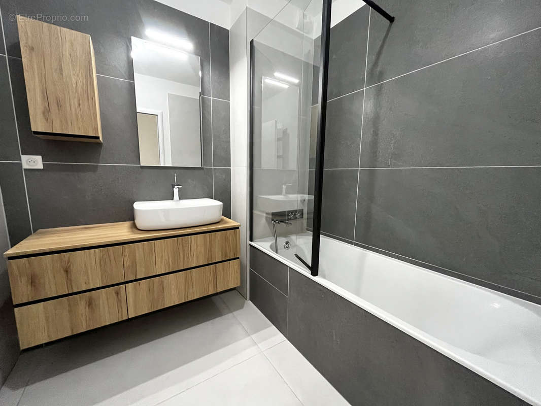Appartement à BAILLARGUES