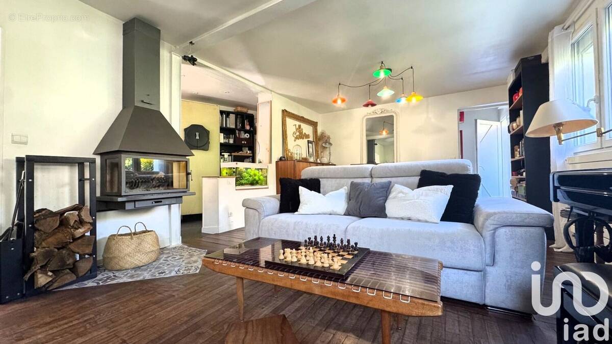 Photo 1 - Maison à CLAMART
