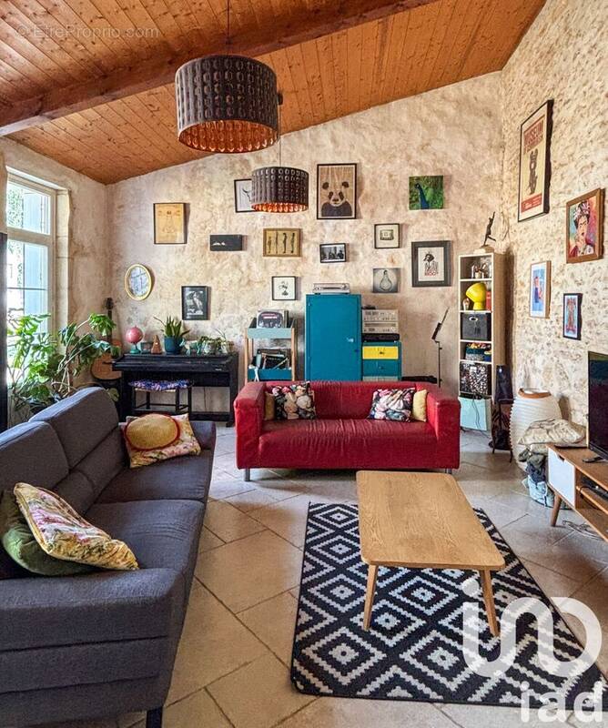 Photo 1 - Maison à BURIE