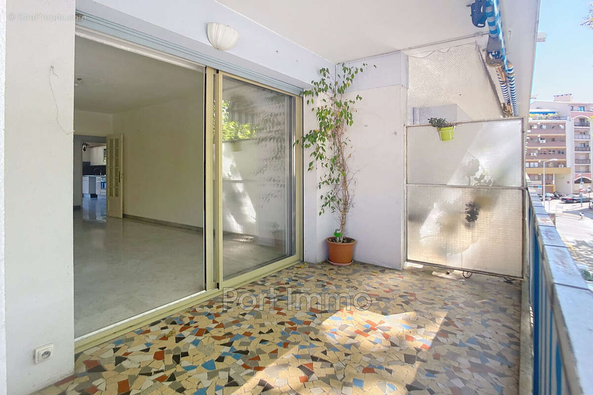 Appartement à CAGNES-SUR-MER