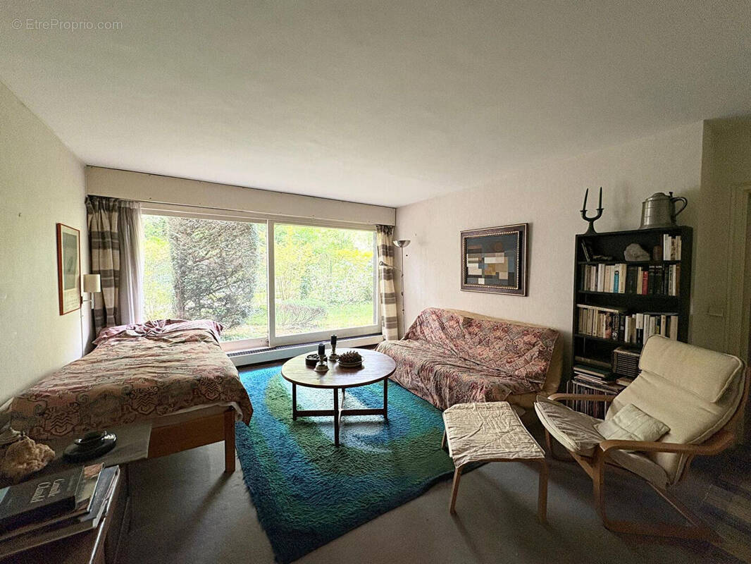 Appartement à VERRIERES-LE-BUISSON