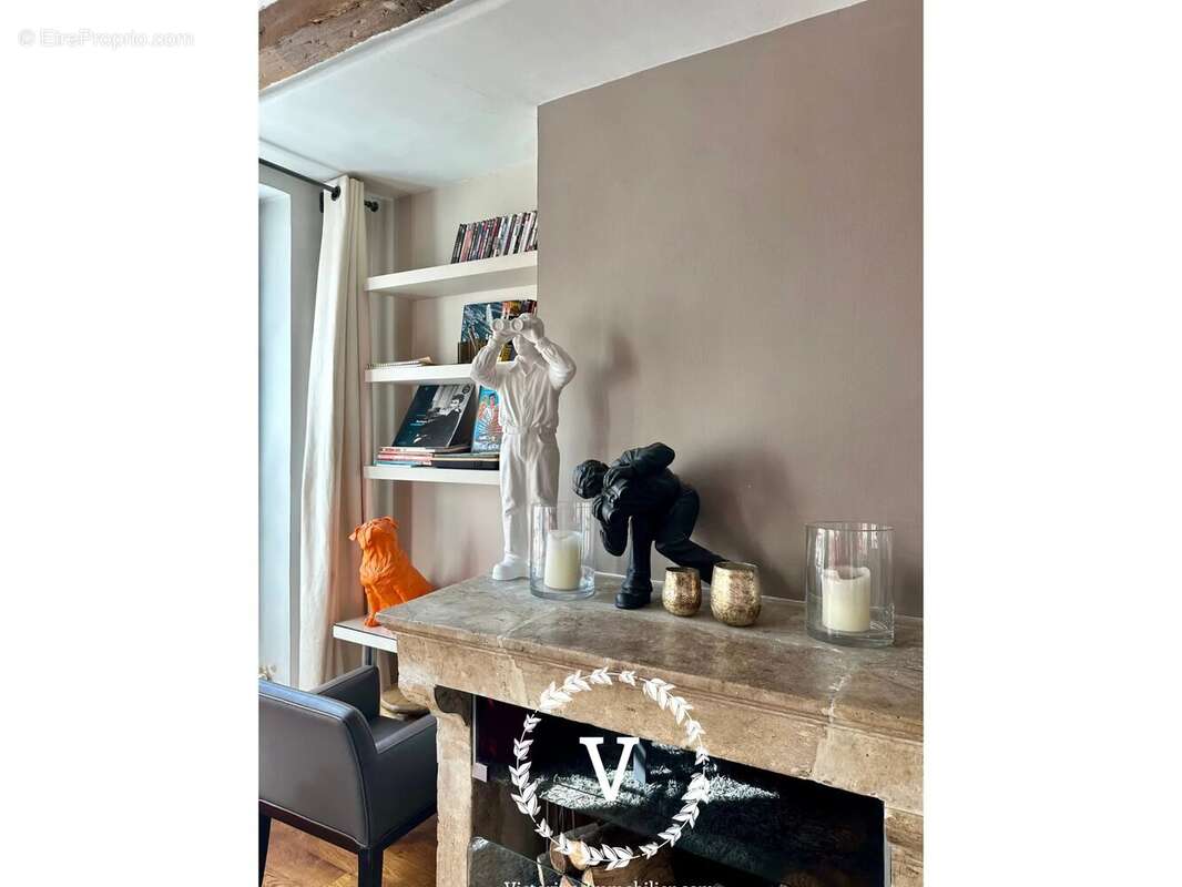 Appartement à PARIS-7E
