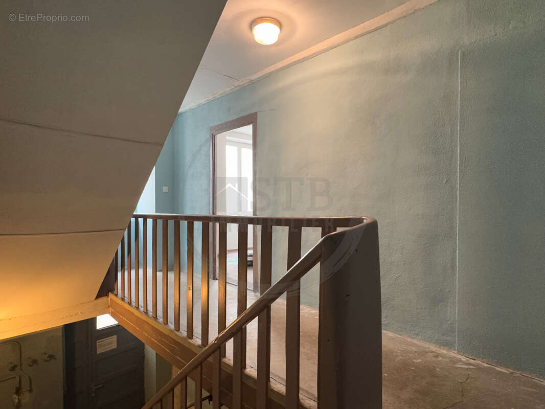 Appartement à LA VOULTE-SUR-RHONE
