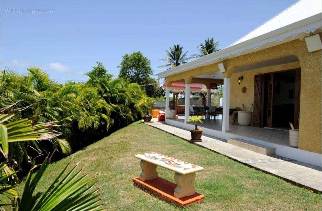 Maison à LE MOULE