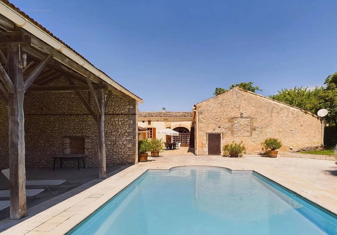 Maison à MONFLANQUIN