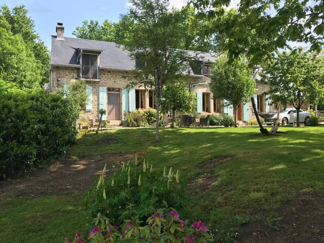 Maison à CHAMBERET