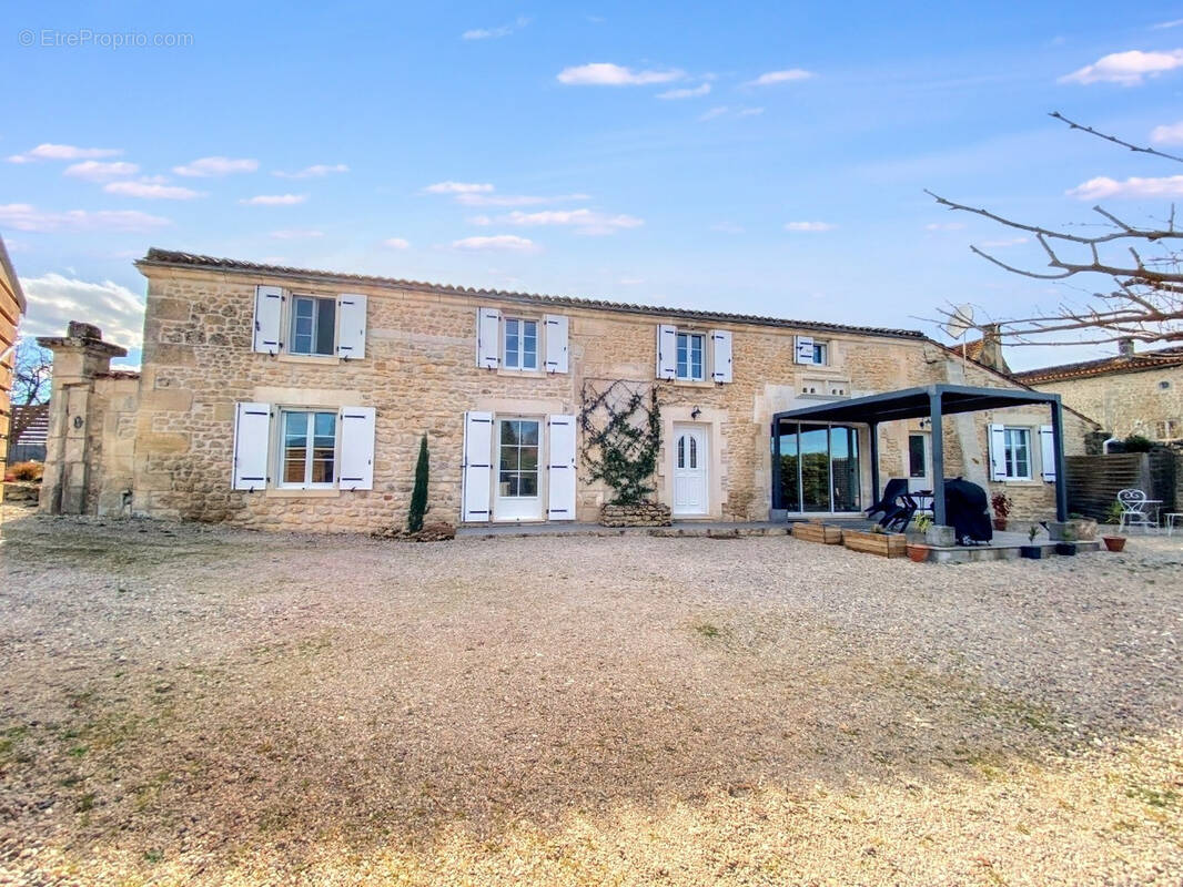 Maison à CHAMPMILLON